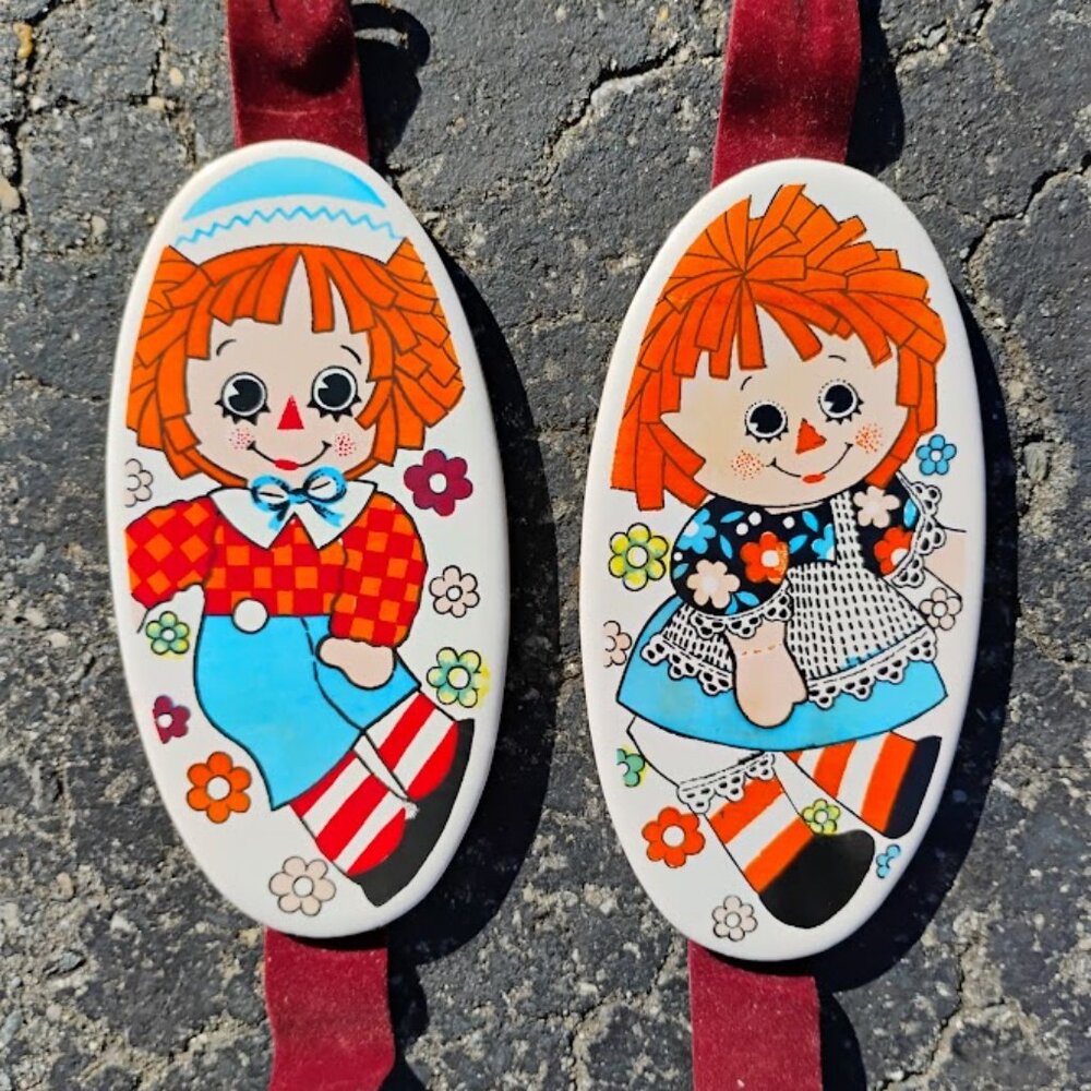 Vintage Ceramic Raggedy Ann & Andy Wall Plaques with Velvet Hangers
